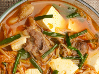 Cách Chế Biến Canh Thịt Bò Cải Thảo Đậu Phụ