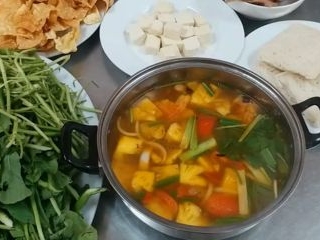 Cách Chế Biến Món Lẩu Gầu Bò