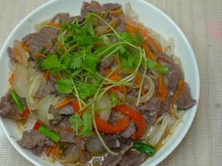 Cách Chế Biến Thịt Bò Xào Nấm Kim Châm Đơn Giản Mà Ngon Miệng