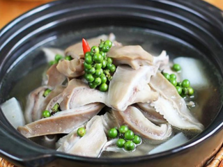 Cách Nấu Bao Tử Bò Hầm Tiêu Xanh