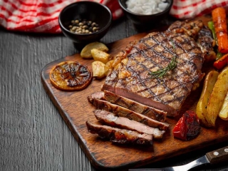 Những Món Ăn Được Làm Từ Thăn Bò