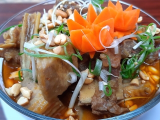 Sườn Bò Hầm Thơm Ngon, Bổ Dưỡng Cho Cả Gia Đình
